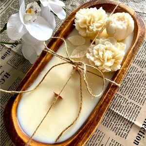 Beautiful candles bowls dough with personal scent